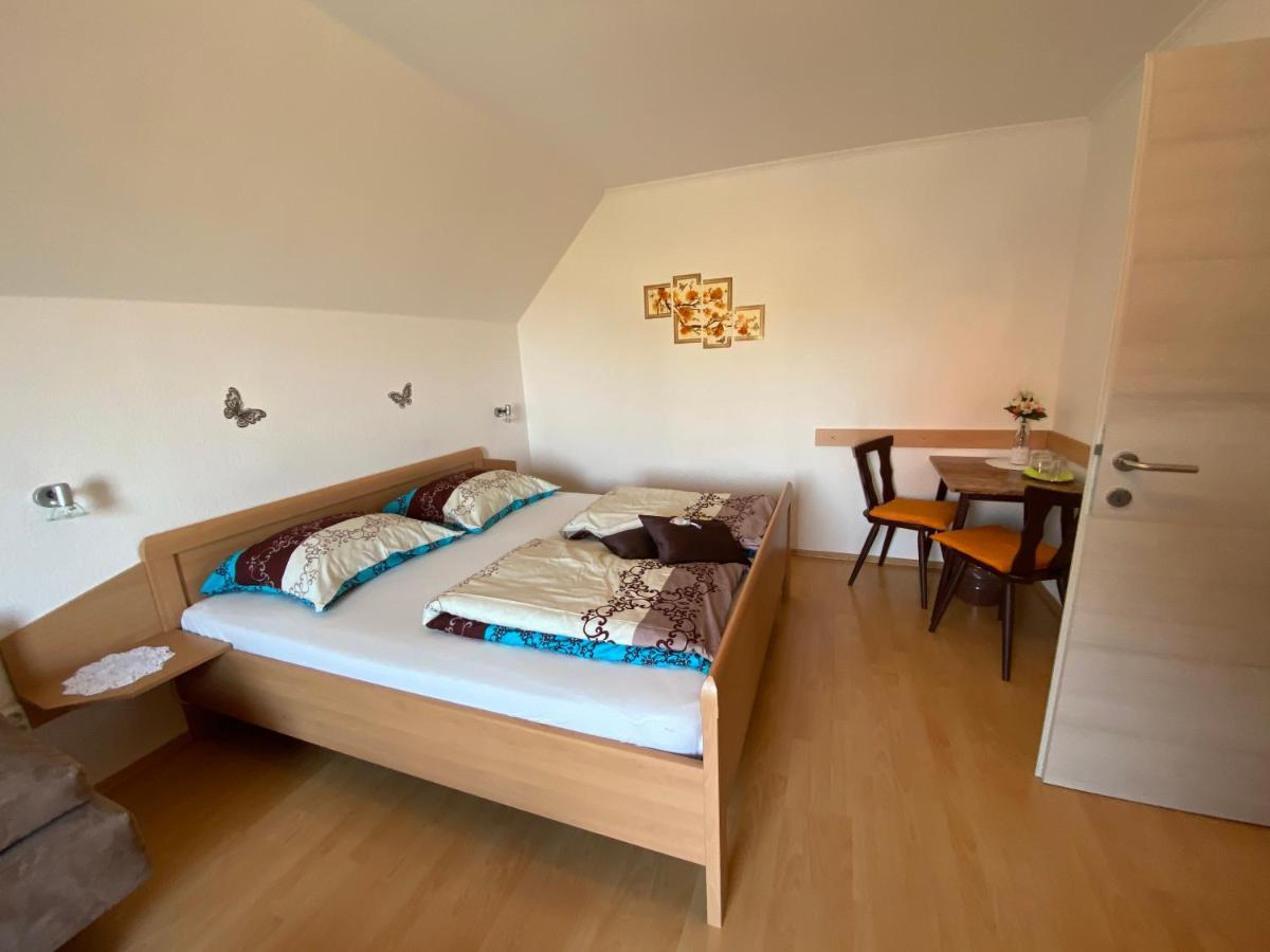 Gastehaus Kaiser Apartment Kitzeck im Sausal Room photo